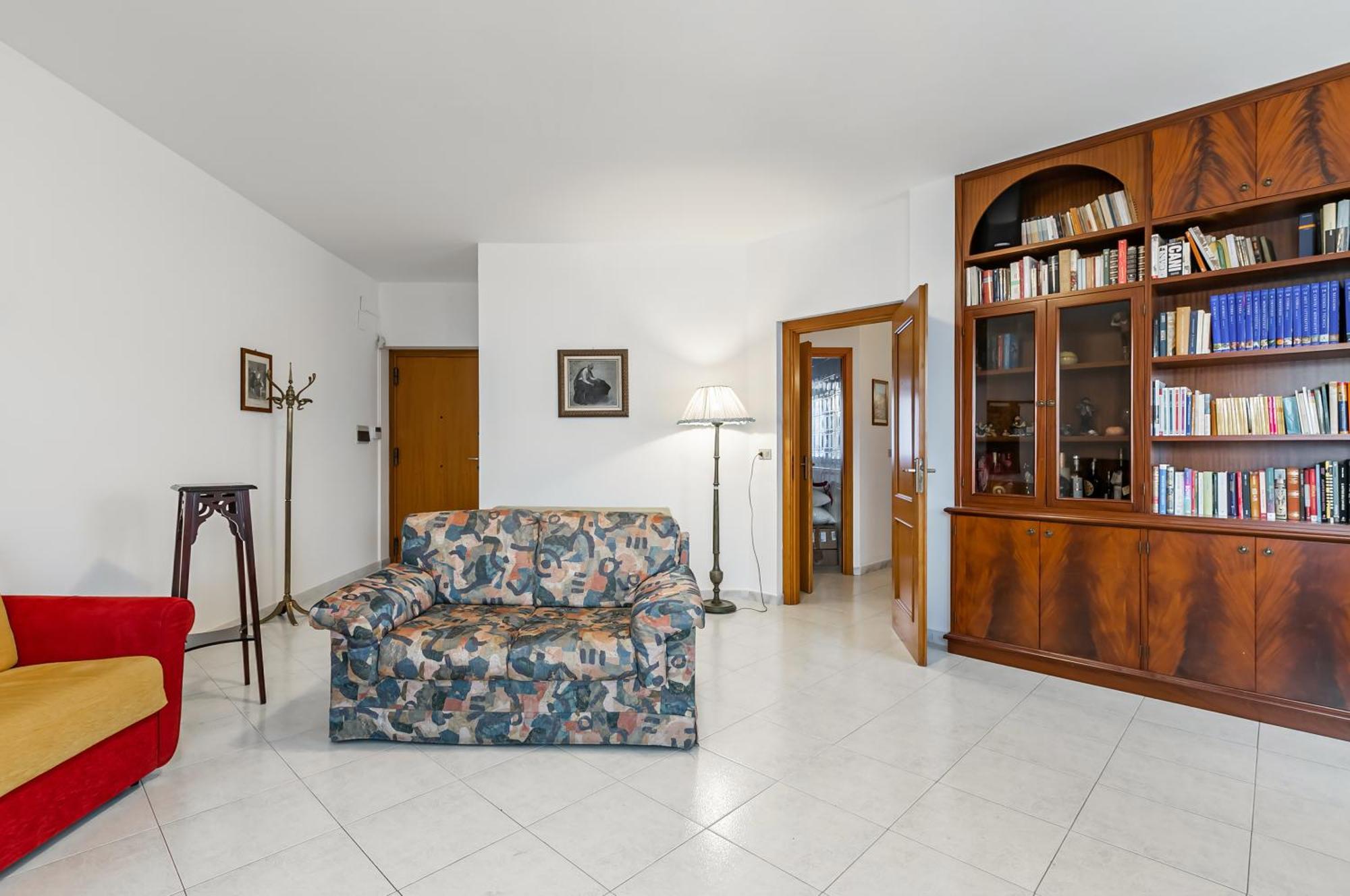 Palazzo Reale & Piazza Indipendenza Roomy Flat Palermo Kültér fotó