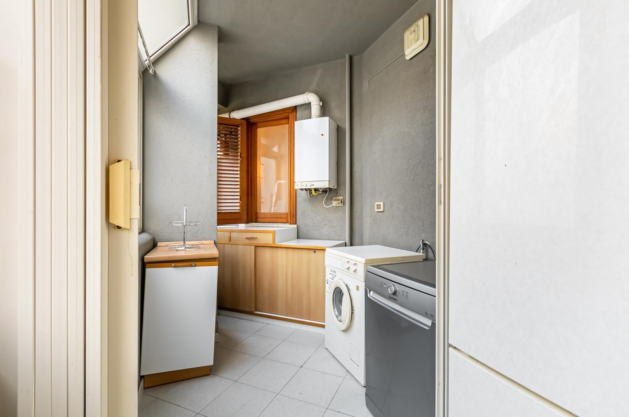 Palazzo Reale & Piazza Indipendenza Roomy Flat Palermo Kültér fotó